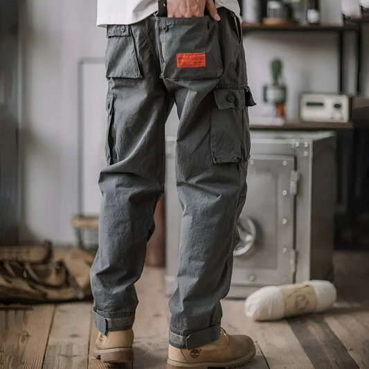AirFlex™ Premium Cargo Pants — Lightweight Comfort & Urban Performance